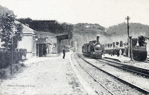 cpa cany la gare locomotive.jpg