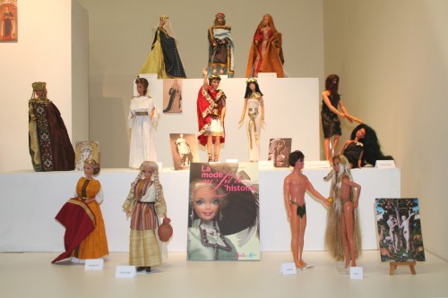 poupées de mode, histoire de la mode,création vêtements poupées